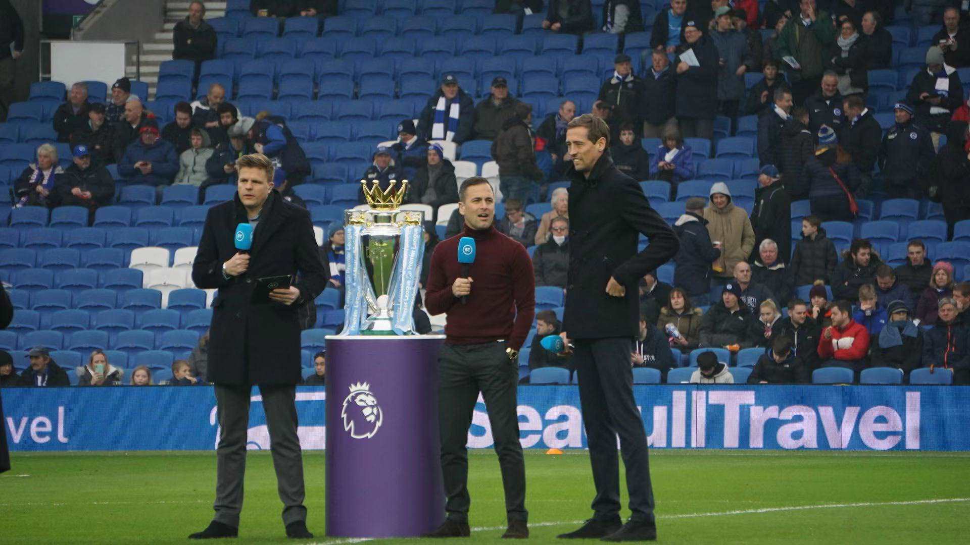 赛增添了不 赛增添了不